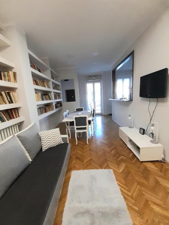 Downtown Apartment In Walk Zone With 3 Bedrooms And Garage Novi Sad Exterior photo